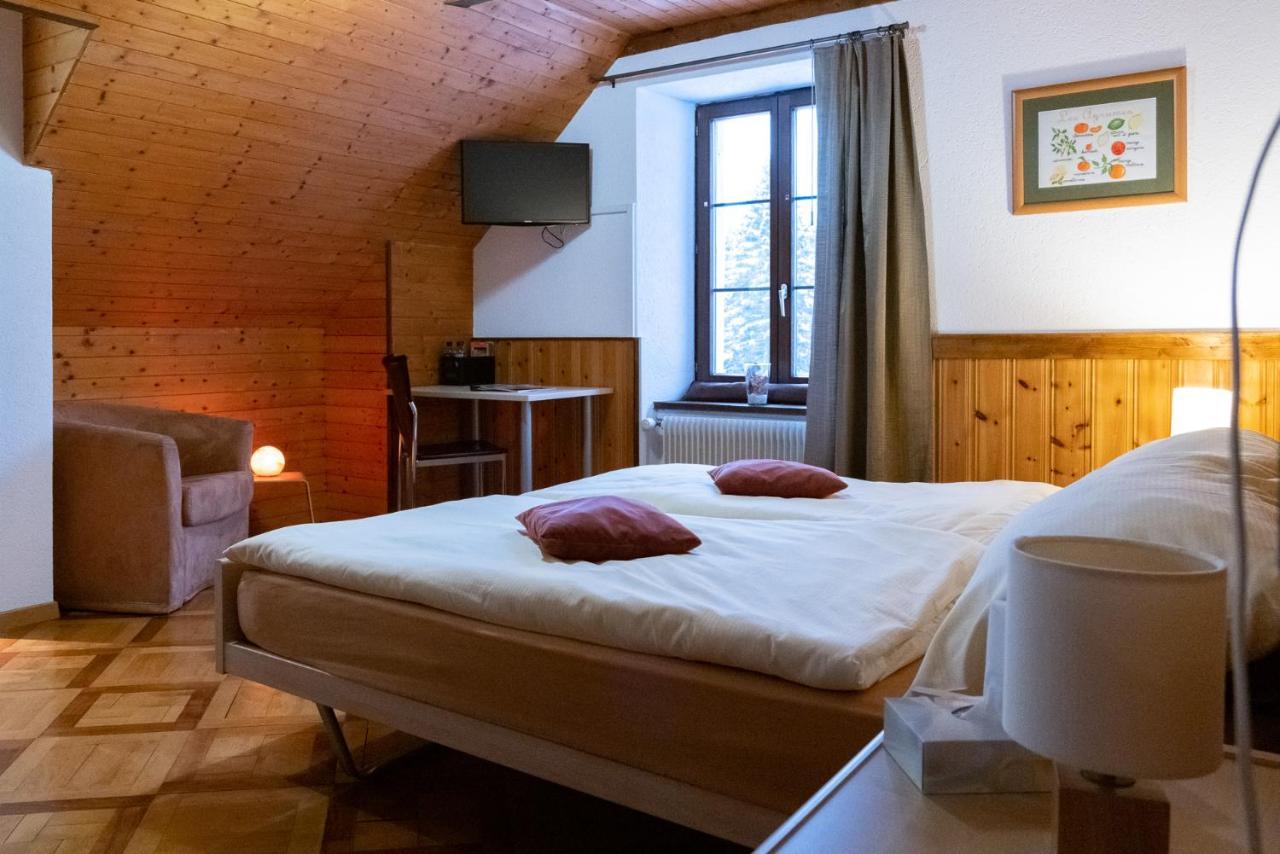 Auberge Du Prevoux Le Locle Zewnętrze zdjęcie