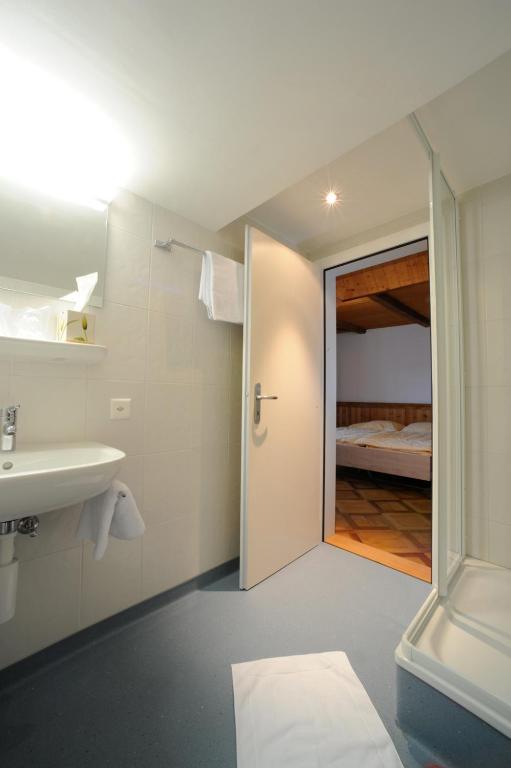 Auberge Du Prevoux Le Locle Pokój zdjęcie